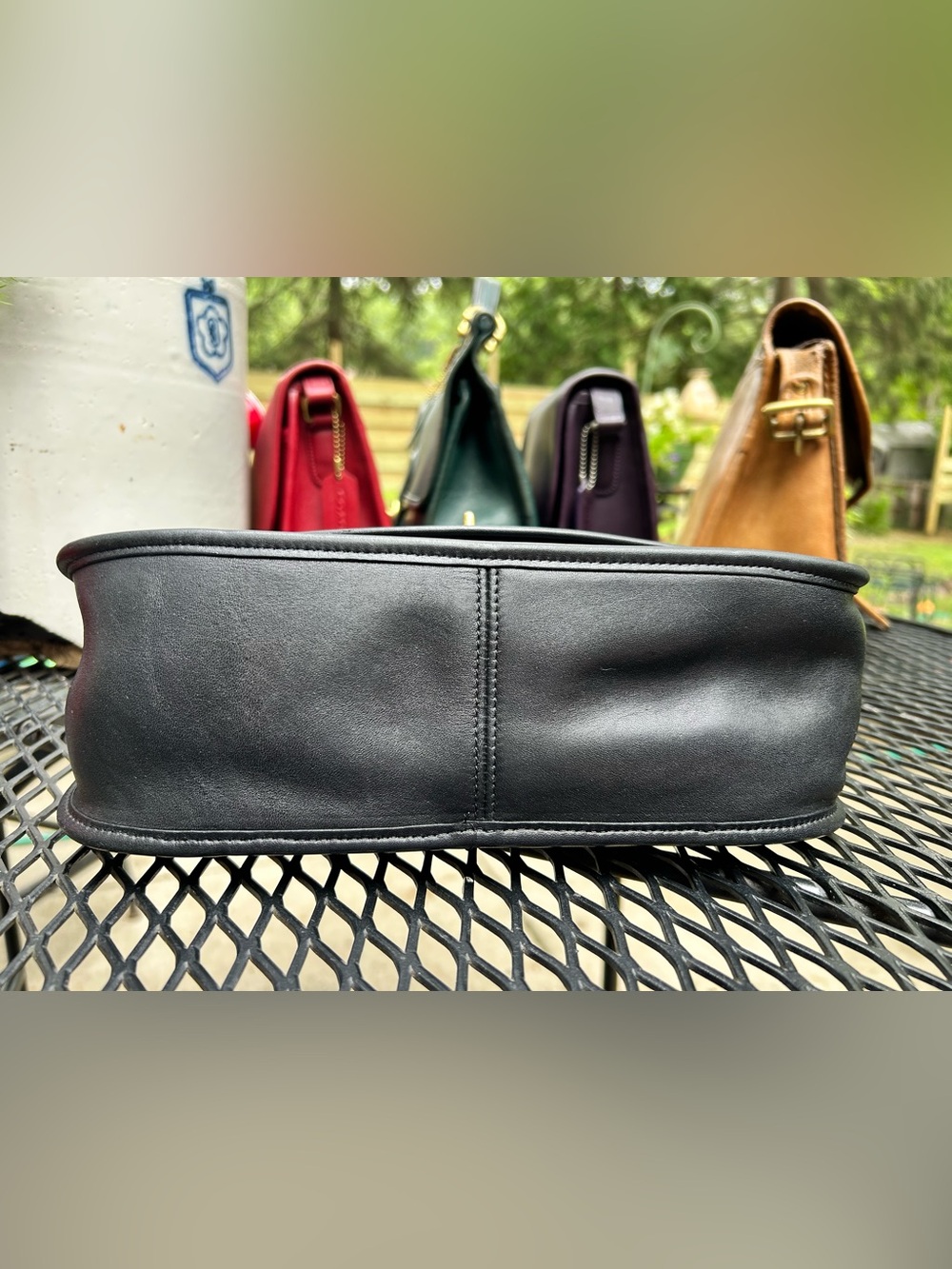 Coach Black Vintage City Bag - Picture 5 of 12